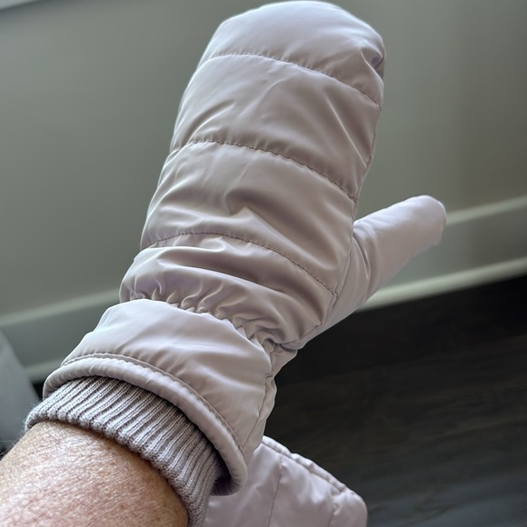 Keep It Trendy Puffer Mittens, faux fur lined,knit cuff,winter,warm-snow,soft - Picture 6 of 6